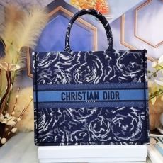 Christian Dior Shopping Bags